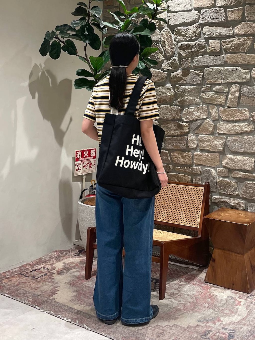 「BAYFLOW、カジュアル、デニムパンツ」｜「Championの【Champion(チャンピオン)】ボーダーTシャツ（Tシャツ/カットソー、ホワイト系）」を使った、mimorin_bfさん（レディース・158cm）の春コーディネートの3枚目の写真
