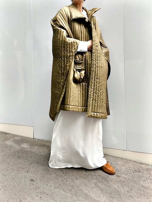 LA PEAU DE GEM】ナイロンキルティングポンチョ