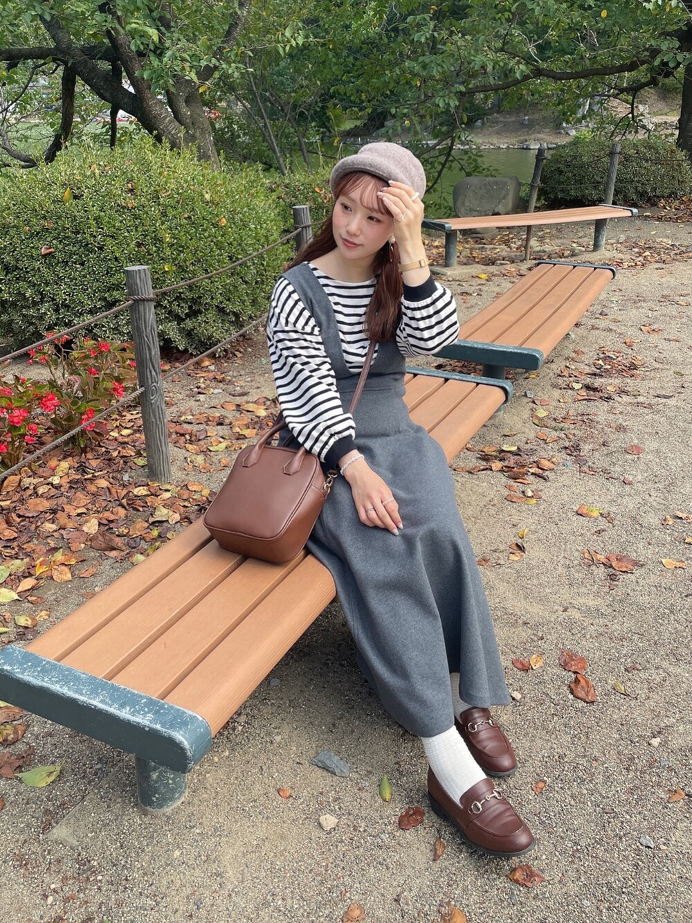 まき みさき｜UNIQLOのジャンパースカートを使った