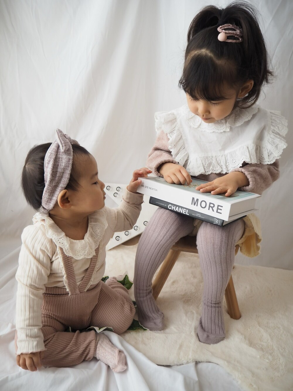 「姉妹コーデ、カラーリンク、10ヶ月、3歳、ZARA KIDS、ZARAコーデ、zarababy、西松屋、バースデイ、姉妹」｜「ZARA KIDSのアイテム（ニット/セーター、ピンク系）」を使った、lili.wakaさん（レディース・100cm）の冬コーディネートの2枚目の写真