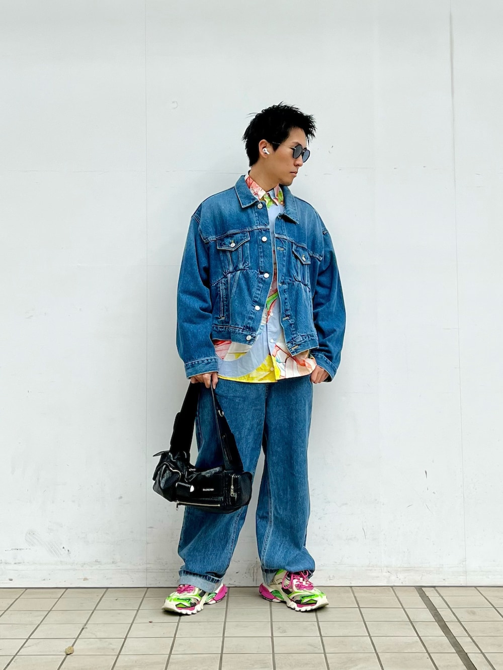 macky☺︎｜BALENCIAGAのデニムジャケットを使った