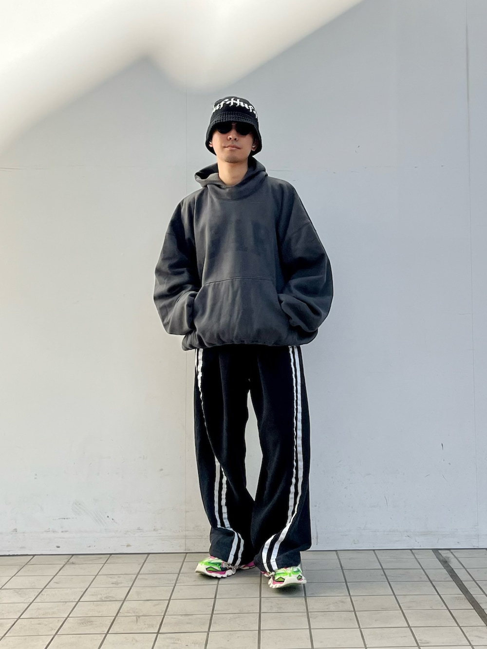 macky☺︎｜YEEZY GAPのパーカーを使ったコーディネート - WEAR