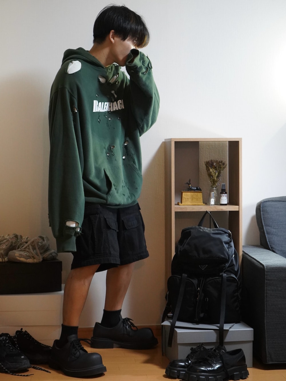 フジ｜BALENCIAGAのパーカーを使ったコーディネート - WEAR