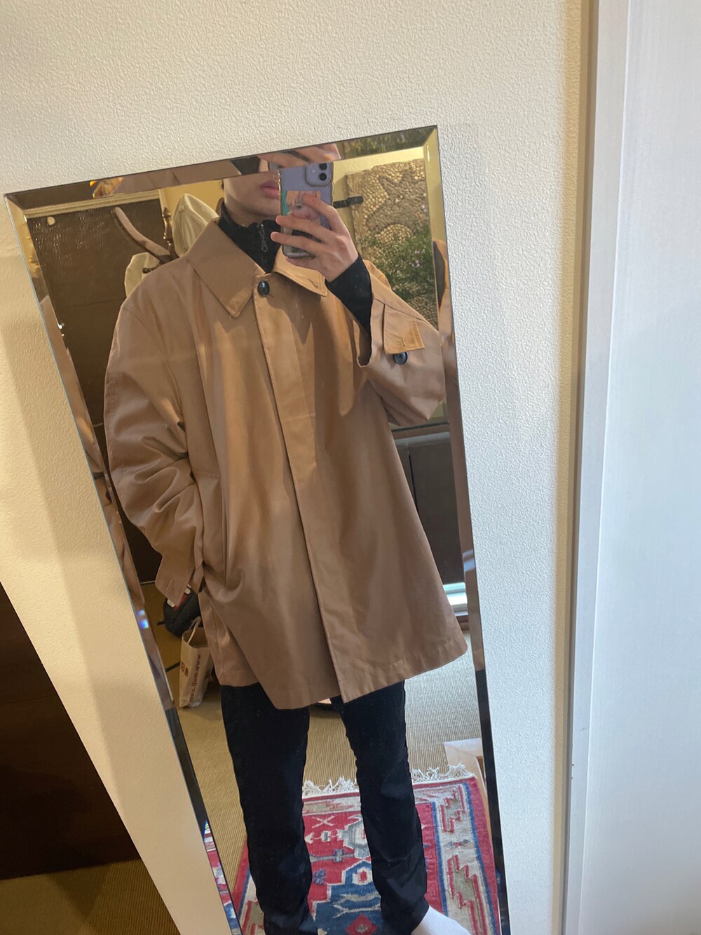 「春服みてみて、今日のコーデ、シンプルスタイル、お洒落さんとつながりたい、シンプル」｜「DIESEL BLACK GOLDのDIESEL BLACK GOLD Jeans（デニムパンツ、ブラック系）」を使った、somq.さん（メンズ・178cm）の春コーディネートの2枚目の写真