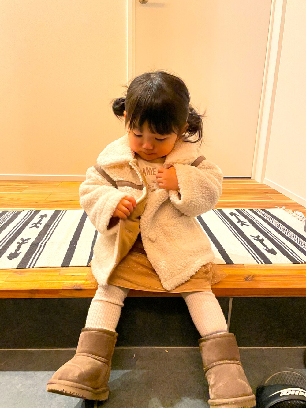 「コムサイズム、福袋、プティマイン、冬コーデ、休日コーデ、かわいい」｜「COMME CA ISMのアイテム（ジャケット/アウター、ホワイト系）」を使った、seagaiさん（レディース・80cm）の冬コーディネートの2枚目の写真