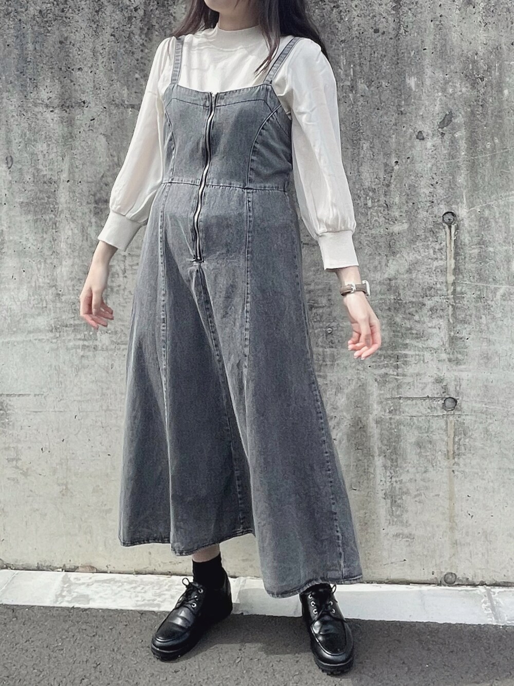 「春服コーデ、ジャンスカ、ジャンスカコーデ、GU、tiptop、アベイル、淡色コーデ、淡色女子、骨格ウェーブ、着回しコーデ」｜「GUのアイテム（トップス、ホワイト系）」を使った、ｈａｎｅさん（レディース・157cm）の春コーディネートの3枚目の写真