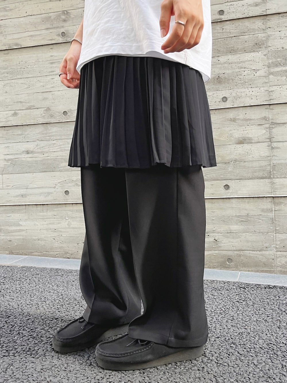 「WEARyouthコーデ、秋服準備はじめました、大人コーデ、シンプルスタイル、メンズコーデ、低身長コーデ、モノトーンコーデ、秋のコーデ、ジャケットスタイル、ブラック、レイヤードスタイル、キレイめカジュアル、ホワイトコーデ、お洒落さんとつながりたい、韓国ファッション」｜「LIDNMのOVERSIZED TAILORED JACKET（テーラードジャケット、ホワイト系）」を使った、はると / プチプラ×差別化・一癖さん（メンズ・166cm）の秋コーディネートの5枚目の写真