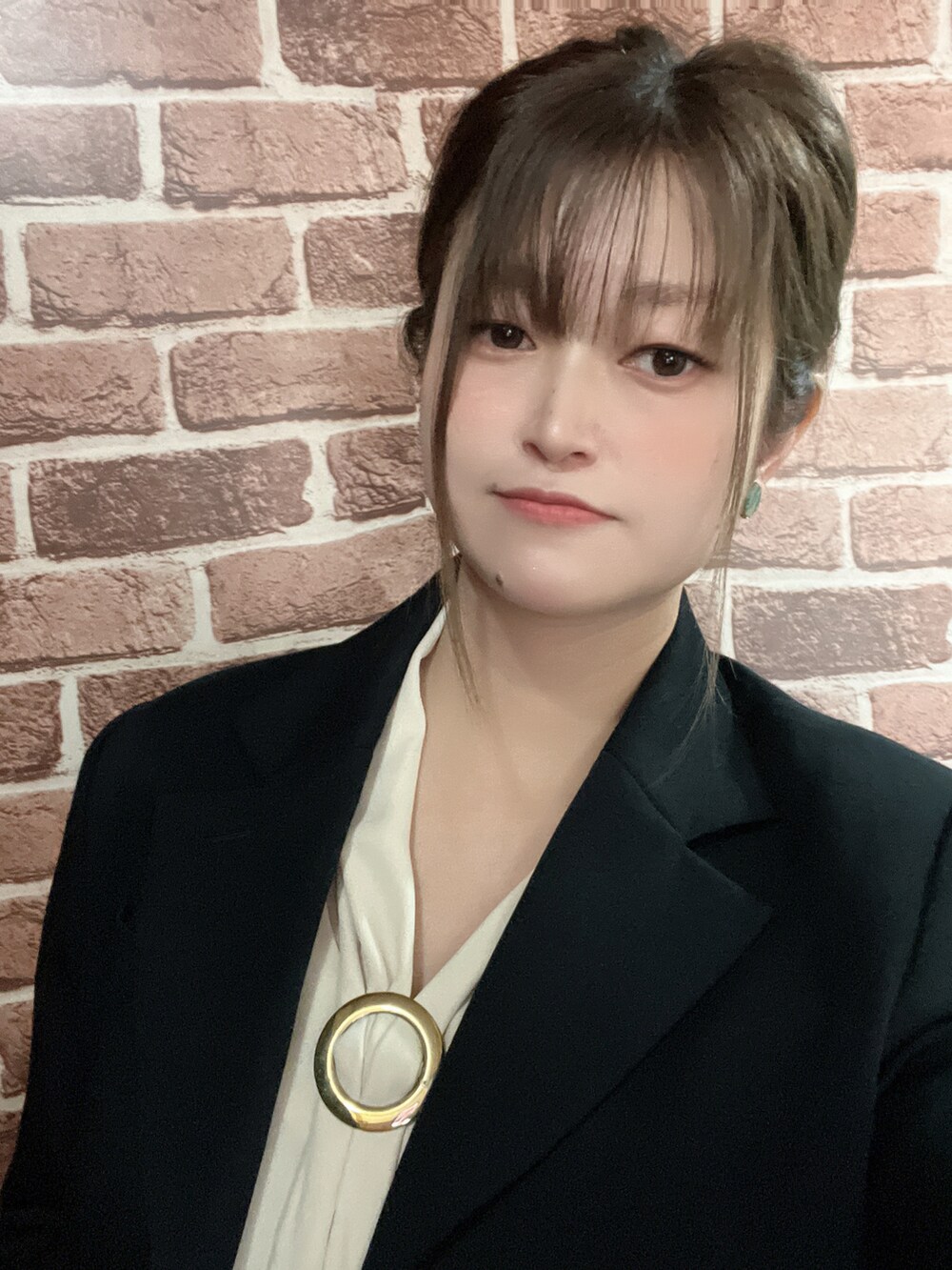 「卒園式、卒園式コーデ、卒園式 ママ、卒園式ママコーデ」｜「no brandのアイテム（ノーカラージャケット、ブラック系）」を使った、HITOMI61さん（レディース・157cm）の春コーディネートの2枚目の写真