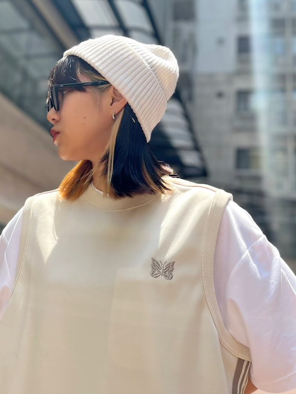 「夏、今日のコーデ、ootd、パンツコーデ、ゆるコーデ、オーバーサイズ、夏ファッション、モノトーン、NEEDLES、DankeSchon、PALM ANGELS、A.D.S.R.」｜「Palm Angelsのアイテム（帽子、ホワイト系）」を使った、ひきちさん（レディース・166cm）の夏コーディネートの2枚目の写真