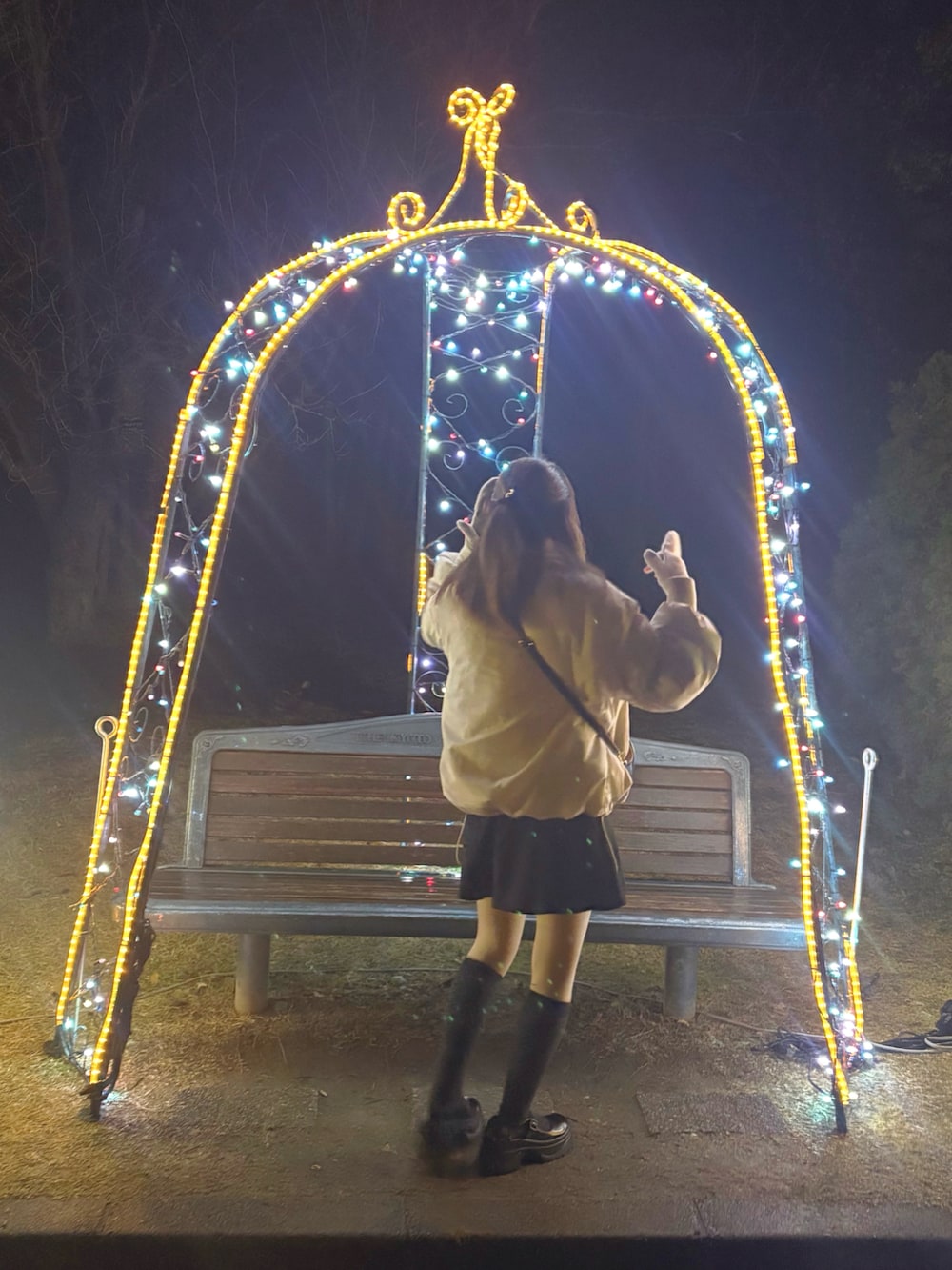 「クリスマスコーデ、クリスマスデート、冬アウター、キャンディスリーブ、厚底シューズ、低身長女子、おしゃれさんと繋がりたい、いいね、save、フォローお願いします🤑」｜「Kastaneの【お気に入り登録1.7万人/好評価レビュー/S.Mサイズ展開】キャンディスリーブリバーシブルコート（その他アウター、ホワイト系）」を使った、ﾋﾟｰﾉさん（レディース・155cm）の冬コーディネートの2枚目の写真