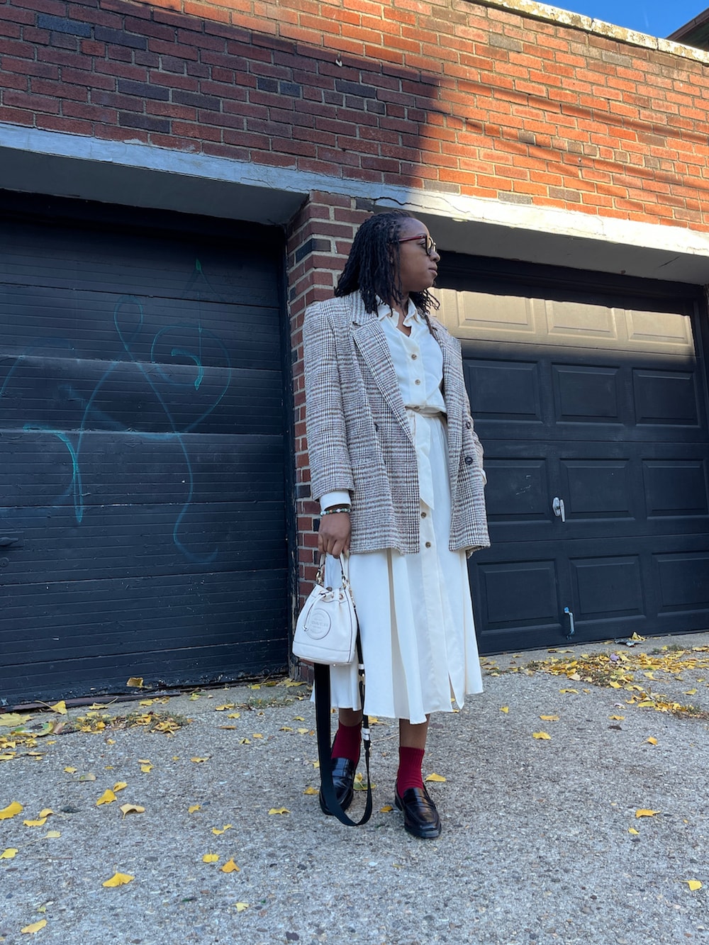 「BANANA REPUBLIC、longdress、fall style、fall、thrifted、wool、blazer」｜「Banana Republicのアイテム（ドレス、ベージュ系）」を使った、Cathia  Pazさん（レディース・157cm）の秋コーディネートの2枚目の写真