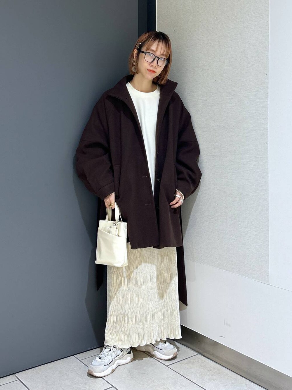 「メガネ、LOWRYS FARM、着痩せ・細見え、女子ウケ、個性派、ママコーデ、差し色コーデ、秋コーデ、ローリーズスタイル_LOWRYS FARM、公認インフルエンサー_LOWRYS FARM、大人女子カジュアル_LOWRYS FARM、カジュアル、アウター、スカート、ロングスカート」｜「LOWRYS FARMのＧＬＡＳＳＥＳ２　182184（メガネ、その他）」を使った、milkさん（レディース・160cm）の秋コーディネートの9枚目の写真