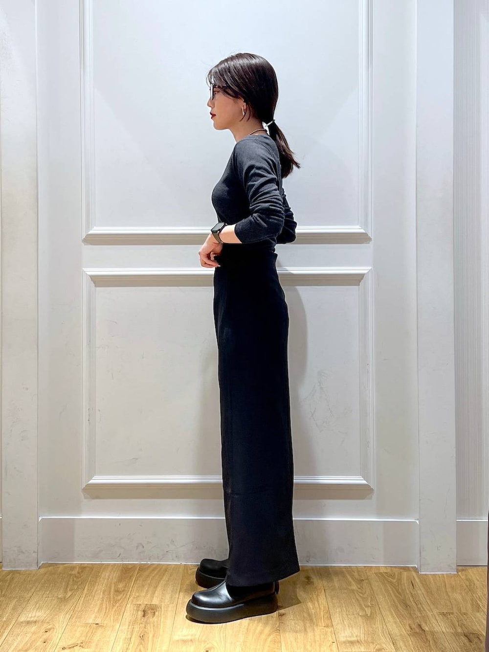 レディースの秋コーディネートの2枚目の写真