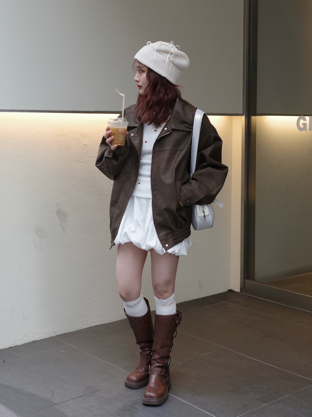 安中亜美さんの「emblem rib tank（jumelle）」を使ったコーディネートの2枚目の写真