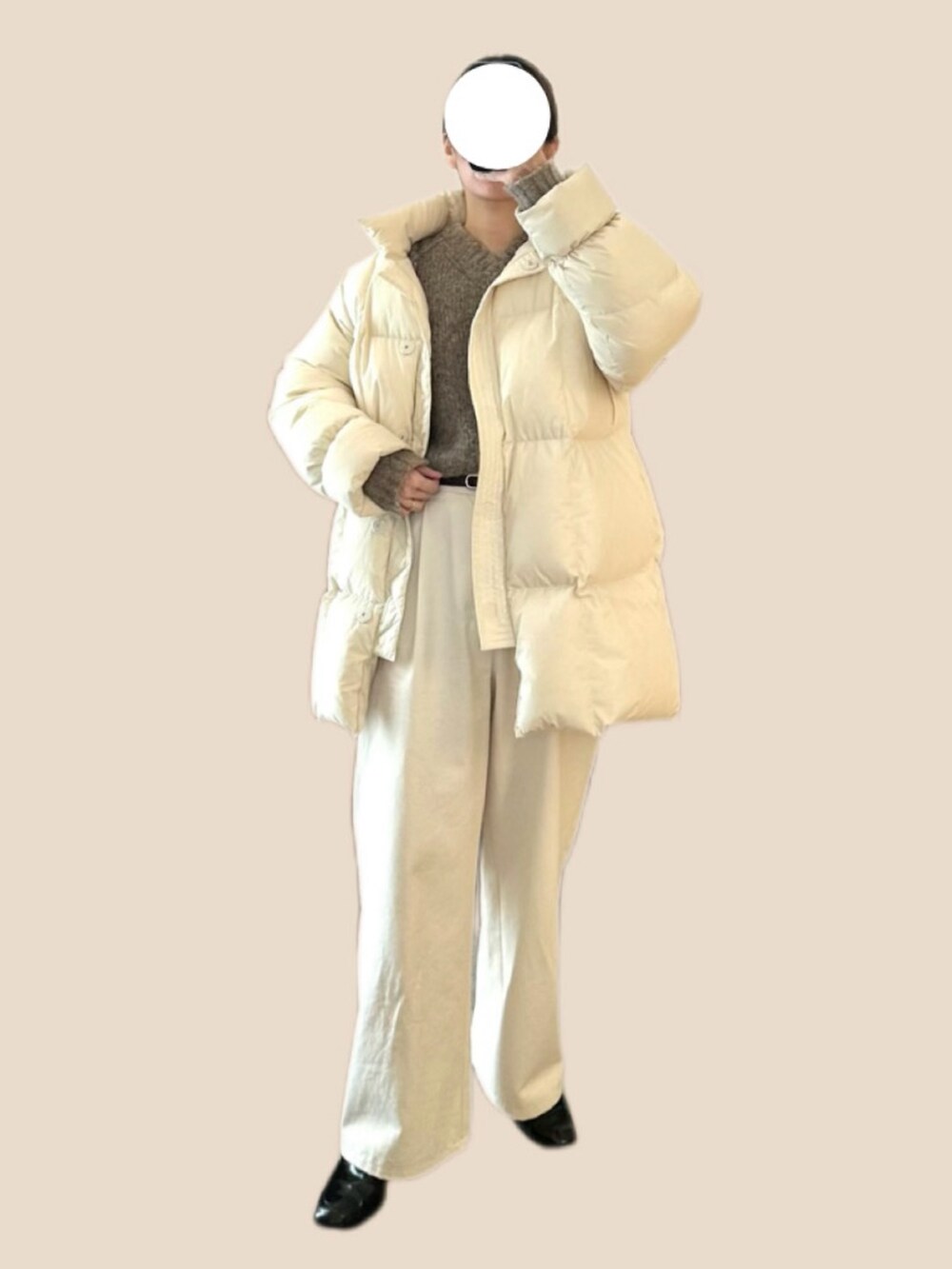 「真冬のあったかスタイル、オトナカジュアル、シンプルスタイル、ラクチンコーデ、30代コーデ、ootd、TODAYFUL、Mila Owen、URBAN RESEARCH」｜「URBAN RESEARCHのチノワイドパンツ（チノパンツ、ベージュ系）」を使った、nagaさん（レディース・160cm）の冬コーディネートの3枚目の写真