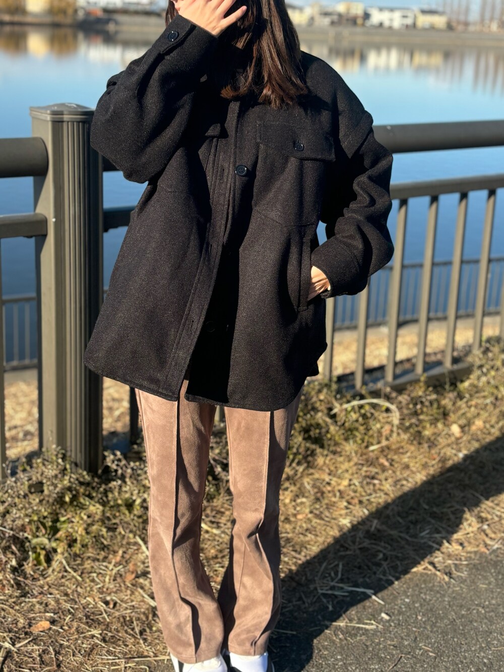 「シンプルカジュアル、CPOジャケット、coca、Miel Crishunant」｜「PINUEのアイテム（ニット/セーター、レッド系）」を使った、misaさん（レディース・157cm）の冬コーディネートの2枚目の写真