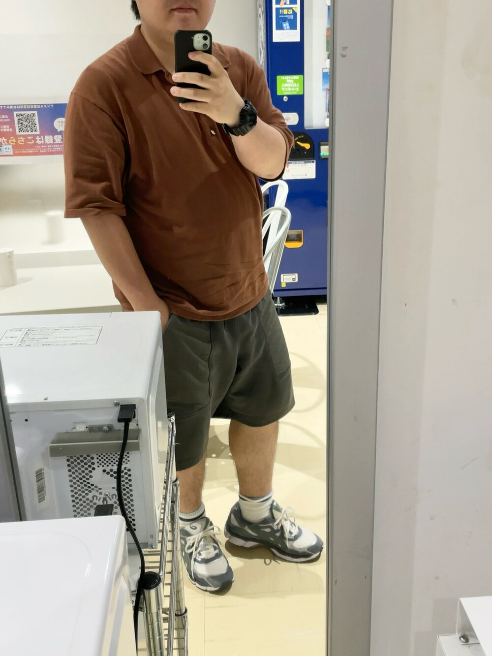 「夏コーデ、シンプルコーデ、大人カジュアル、大人コーデ、プチプラ、ぽっちゃり、メガネ男子、低身長コーデ、ハンチング、ニットポロ、ショーツ、asics、スニーカー、お洒落さんとつながりたい、いいね、save、フォローお願いします🤑」｜「LACOSTEの【LACOSTE】COTTON LOGO HUNTING L1130（ハンチング/ベレー帽、ブラック系）」を使った、りゅうたさん（メンズ・159cm）の夏コーディネートの2枚目の写真