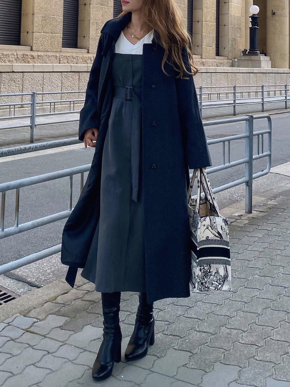Akane｜CHANELのショルダーバッグを使ったコーディネート - WEAR