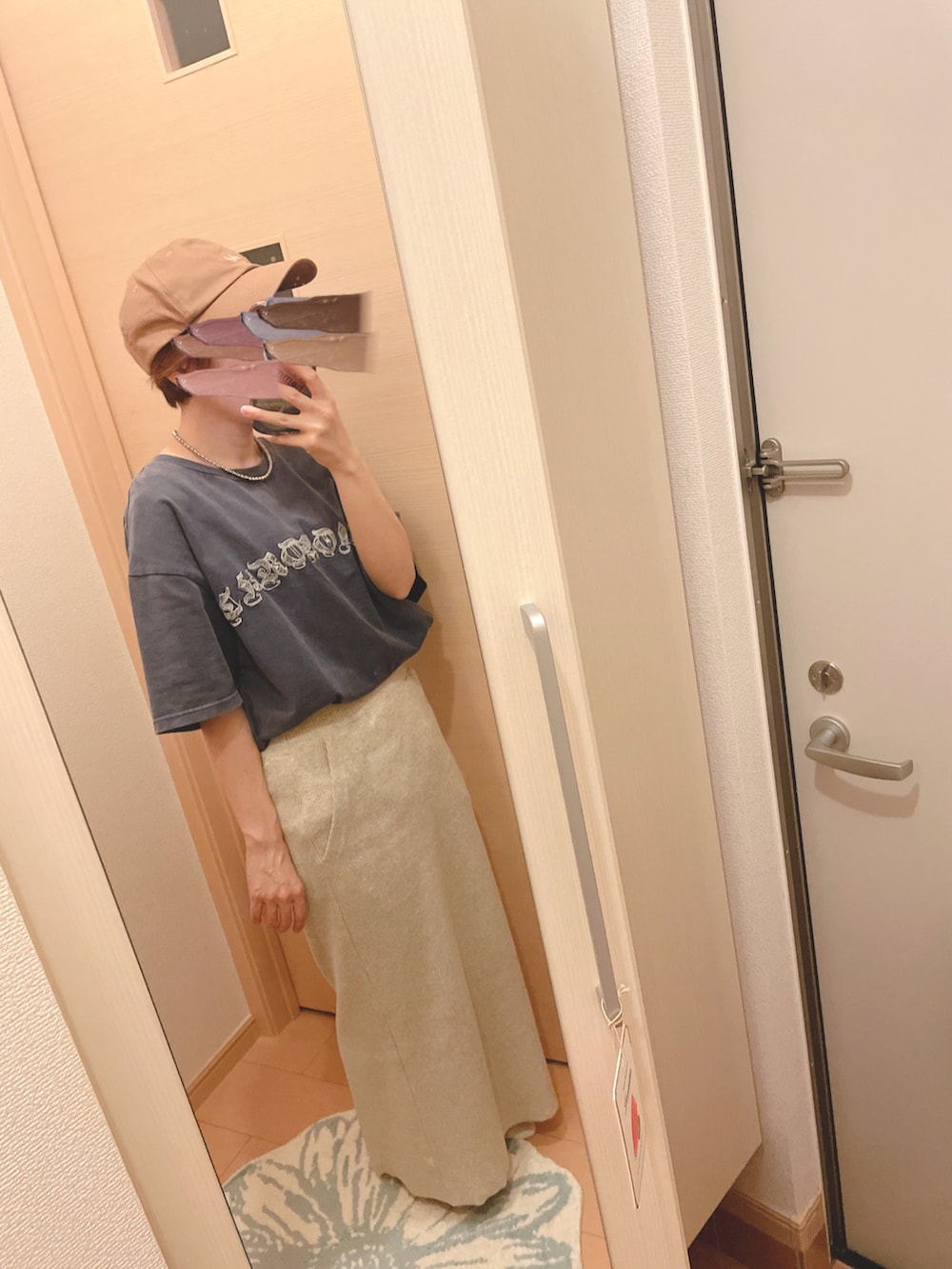 「くすみブルー、ストライプシャツ、刺繍トップス、リブスカート、メガネ×帽子、メンズライク、オーバーサイズ、低身長女子、大人カジュアル、シアーシャツ、ブルベ夏、シルバーバッグ」|「AMERICAN HOLICのシアーCOOLWポケットシャツ(シャツ/ブラウス、ブルー系)」を使った、ユズルさん(骨格ストレート・レディース・151cm)の夏コーディネートの3枚目の写真