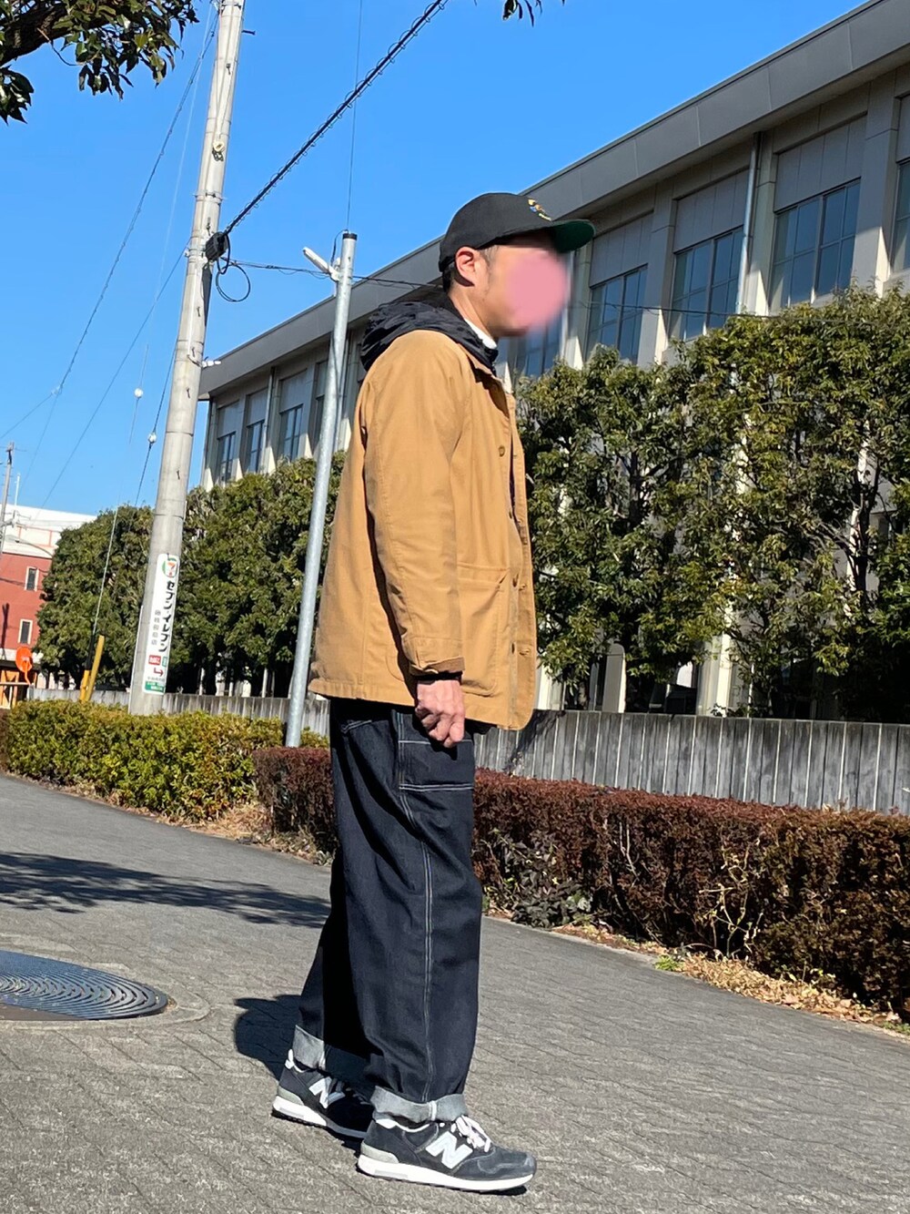 「休日スタイル、メンズコーデ、シンプルスタイル、ビッグシルエット、レイヤードスタイル、秋冬コーデ、ハンティングジャケット、スニーカー」｜「EU,US NEW BALANCEの◇NEW BALANCE / ニューバランス M1400（スニーカー、ブルー系）」を使った、gozou12345さん（メンズ・175cm）の冬コーディネートの2枚目の写真