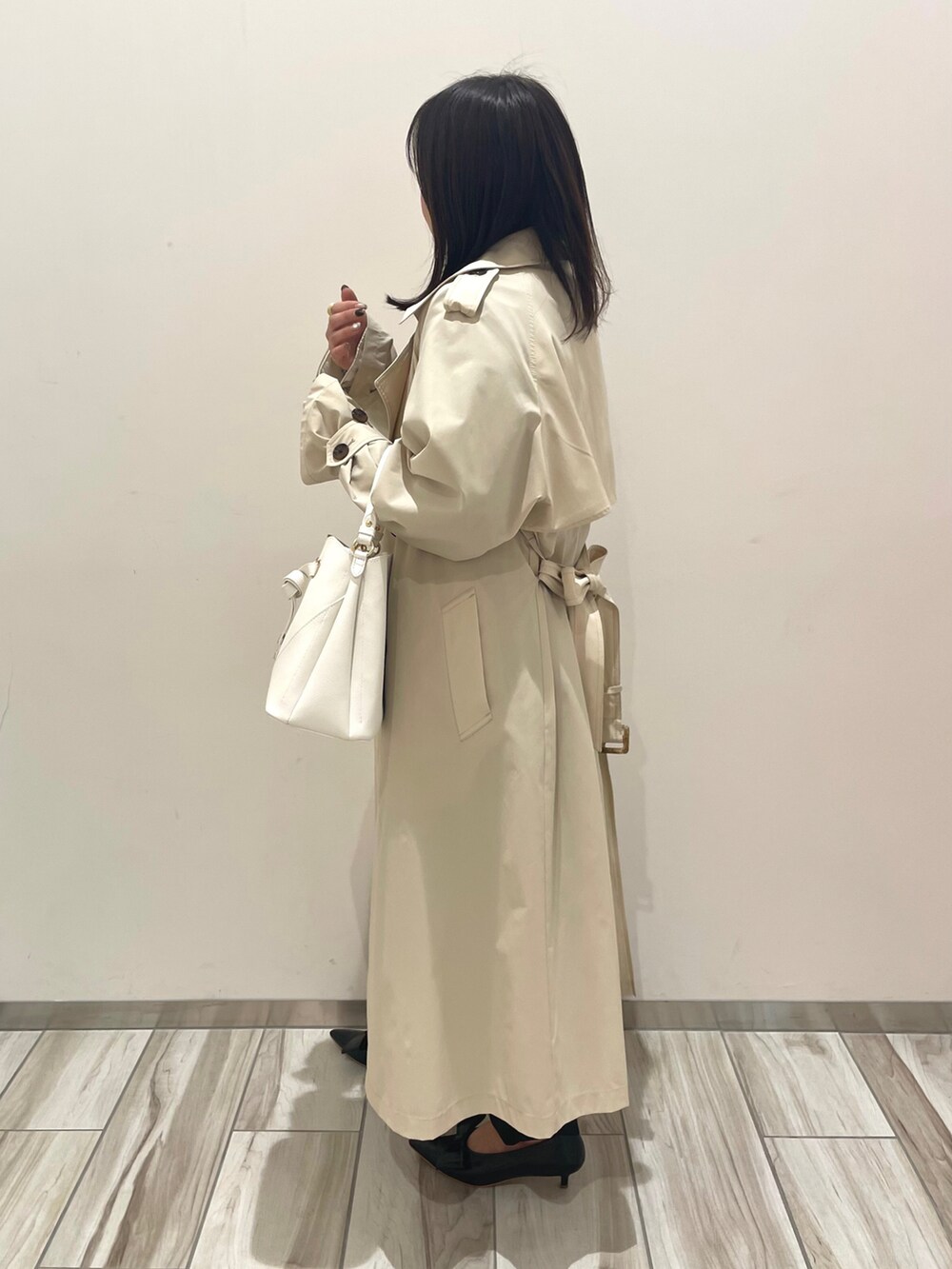 レディースの冬コーディネートの3枚目の写真