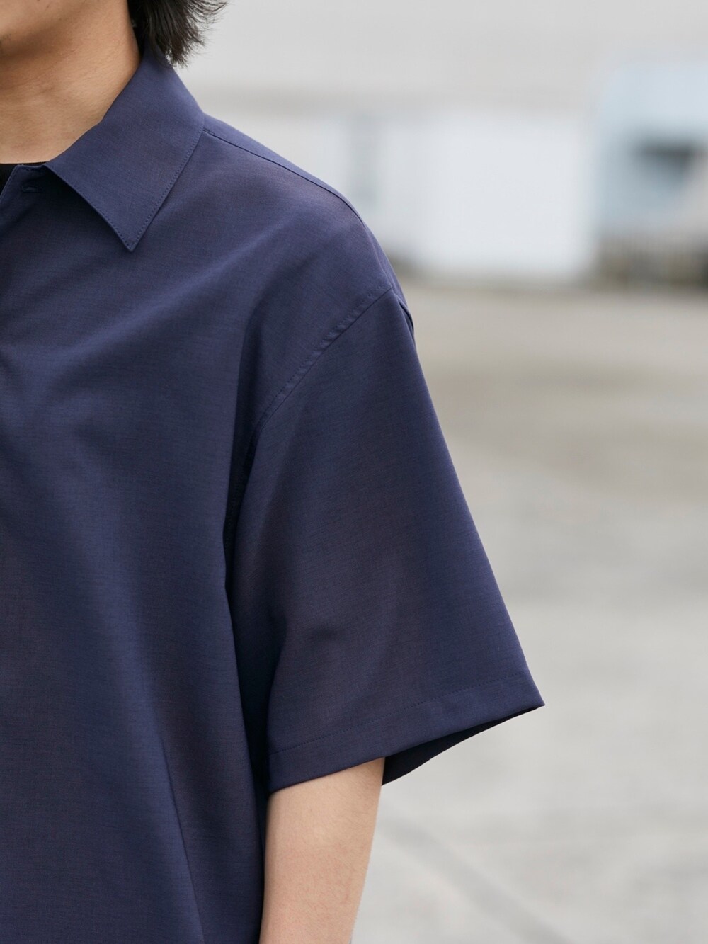 その他のシャツ/ブラウスを着用したメンズの春コーディネートの4枚目の写真