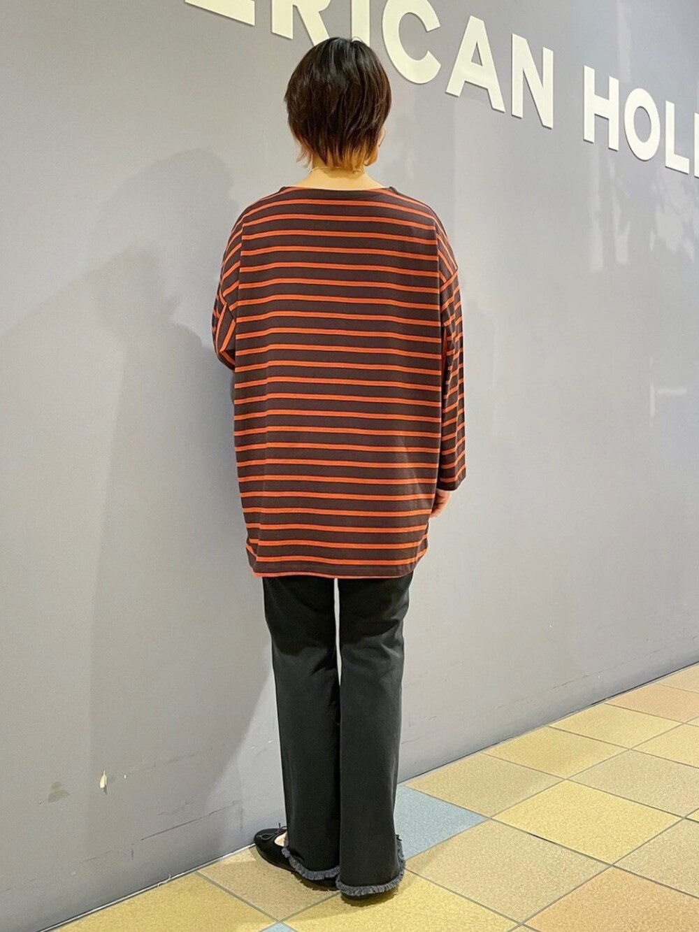 「ボーダートップス、ボーダーチュニック、チュニック丈、フレアデニム、フレアパンツ、フレアジーンズ、フレアパンツコーデ、デニムパンツ、ボーダー×デニム、バレエパンプス、秋コーデ、秋服まるっと大公開、AMERICAN HOLIC、アメリカンホリック」|「AMERICAN HOLICのマチ付きフレアデニム(デニムパンツ、ブラック系)」を使った、ah.susuyuさん(骨格ストレート・レディース・158cm)の秋コーディネートの4枚目の写真