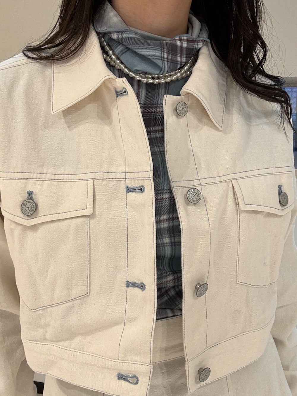 「冬コーデ、ホワイトコーデ、クリスマスに着たい服、マイベストコーデ2024、セットアップ、セットアップスタイル、jouetie、jouetiefashionista、jouetie_ootd、jouetieコーデ、jouetie ワンピース、ジュエティ、ジュエティ(jouetie)、ジュエティコーデ、大人かわいい」｜「jouetieのマルチWAYステッチマーメイドセットアップ（ワンピース、ホワイト系）」を使った、RINOさん（骨格ウェーブ・レディース・156cm）の冬コーディネートの9枚目の写真