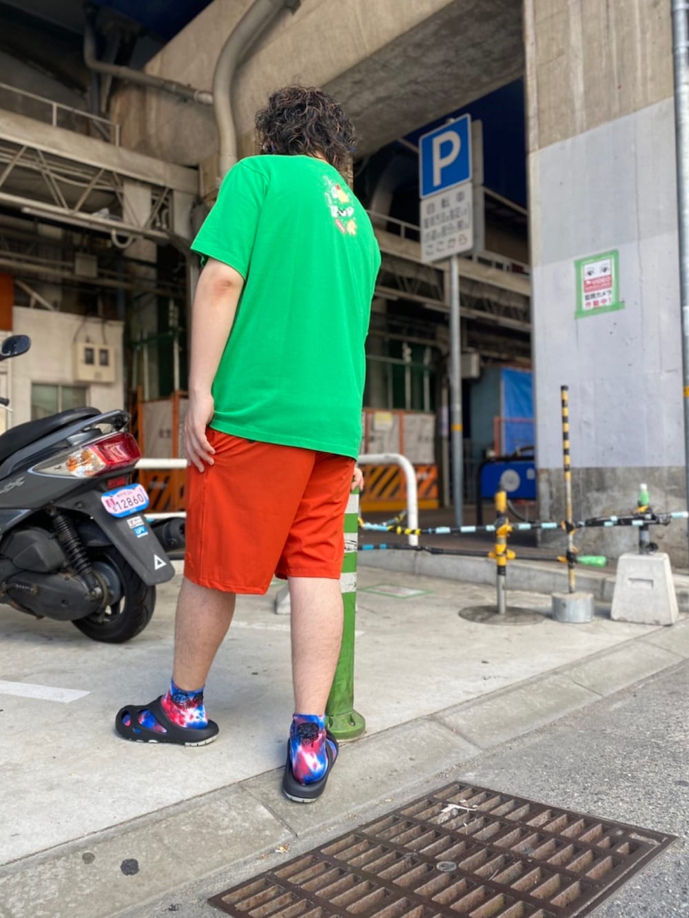 「休日スタイル、カジュアル、チャムス、リネン、夏、Tシャツ、in the ROOTS、2nd  ROOTS」｜「CHUMSのアイテム（Tシャツ/カットソー、グリーン系）」を使った、ROOTS_official @相互さん（メンズ・166cm）の夏コーディネートの2枚目の写真