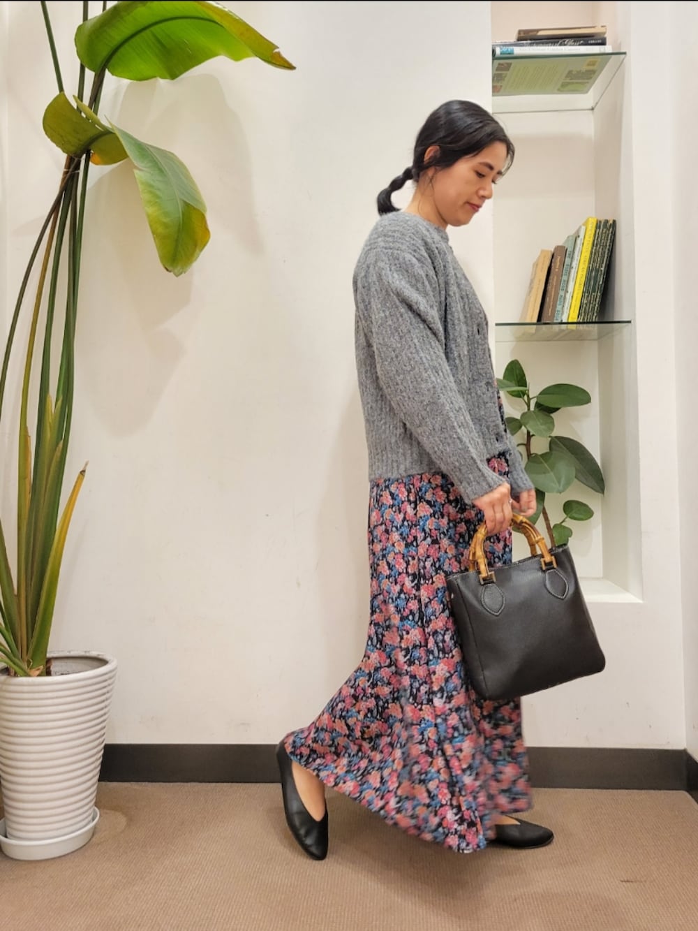 【新品】『高山都xDOORS』カラーフラワープリントワンピース 完売品 リバティ 高山都×DOORS』カラーフラワープリントワンピースを使った人気