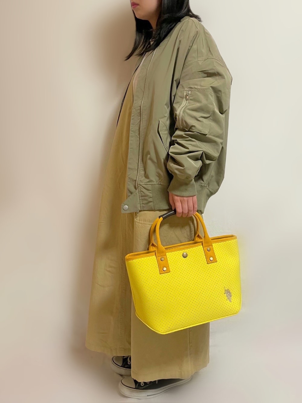 ã€ãšããŒç³»ã®ã¯ã³ããŒã¹ãã°ãªãŒã³ç³»ã®MA-1ãã€ãšããŒç³»ã®ããŒãããã°ãççšããã¬ãã£ãŒã¹ã®æ¥ã³ãŒãã£ããŒãã®2æç®ã®åç