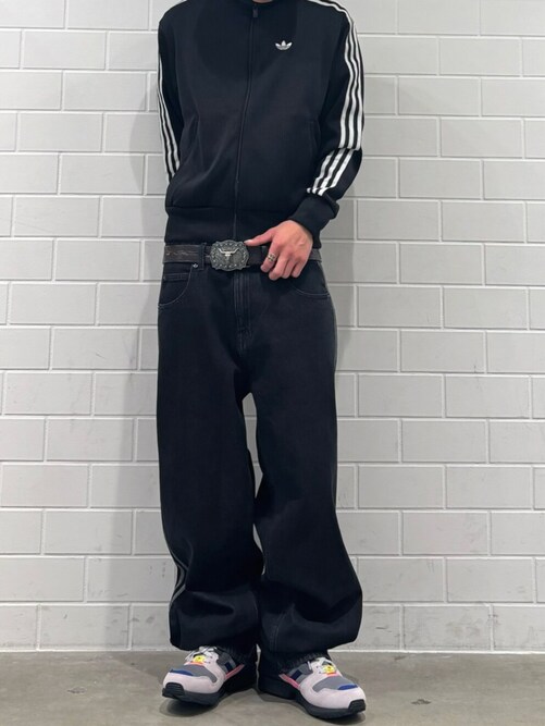 長尾謙杜着用 ファイヤーバード アディカラー デニム パンツ、FBニット