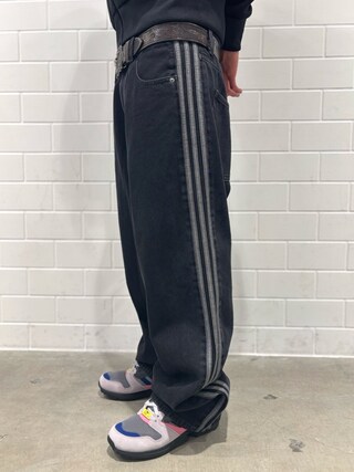 長尾謙杜着用 ファイヤーバード アディカラー デニム パンツ、FBニット