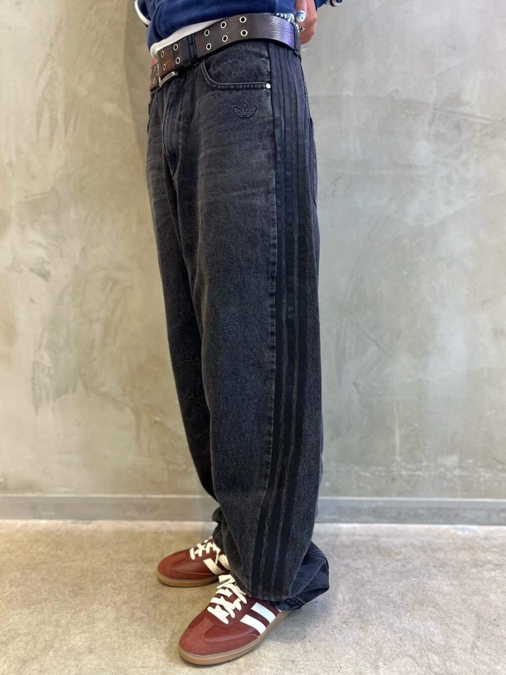 デッドストック アディダス オリジナルス デサント製パンツＬトリコロール デッドストック アディダス オリジナルス デサント製パンツL