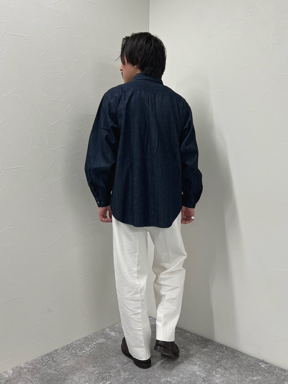 nishiokaさんの「【DANTON/ダントン】DOT BUTTON B.D. SHIRT LS 25SS（DANTON）」を使ったコーディネートの6枚目の写真