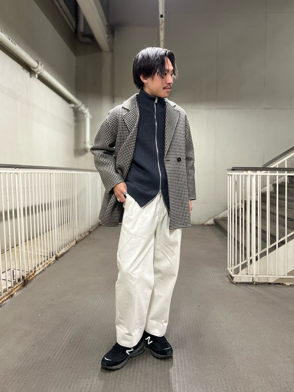 nishioka(NOLLEY'S MENS)|NOLLEY’Sのチェスターコートを使ったコーディネート - WEAR