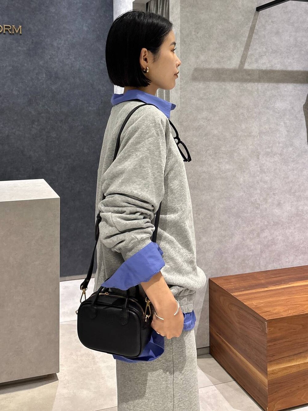 「BARNYARDSTORMのBARNYARDSTORM / サイドスリットワイドシャツ/ マシンウォッシャブル（シャツ/ブラウス、ブルー系）」を使った、nonko1996さん（レディース・155cm）の夏コーディネートの6枚目の写真
