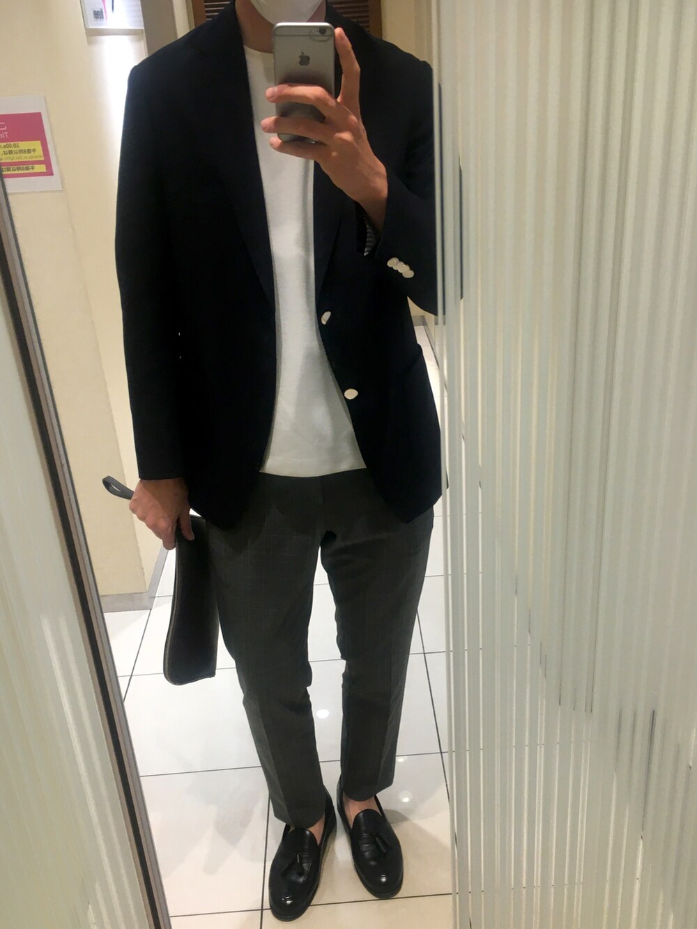 「ブレザー、紺ブレ、テーラードジャケット、ローファー、スラックス」｜「GLOBAL WORKのURBAN SLACKS(アーバンスラックス)/951562（スラックス、グレー系）」を使った、S24さん（メンズ・178cm）の春コーディネートの2枚目の写真