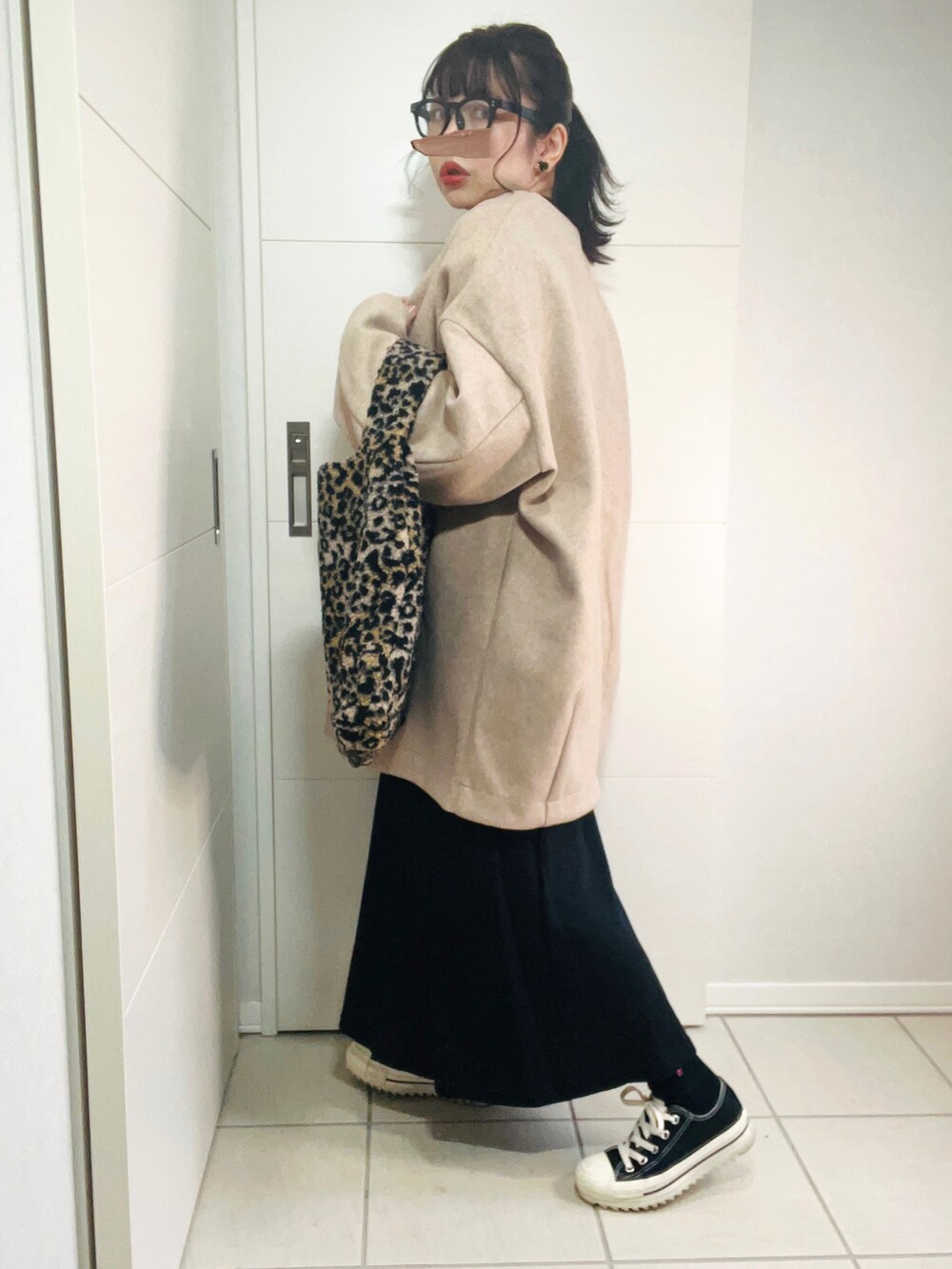 「休日スタイル、ANGIE VINTAGE、アンジーヴィンテージ、コクーンコート、Fizz、フィズ、オトナ女子、秋冬コーデ、きれいめカジュアル、大人かわいい、メガネ女子、シンプル、低身長、低身長コーデ、低身長女子」｜「ANGIEの【2022年新色追加】ノーカラーミドルコクーンコート（ノーカラーコート、ピンク系）」を使った、❁⃘asa❁⃘さん（レディース・150cm）の秋コーディネートの5枚目の写真