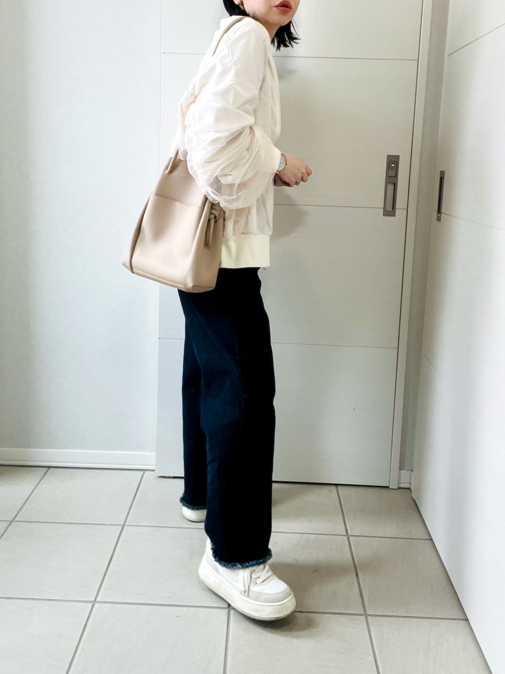 「春めき満開コーデ、春色、春コーデ、休日スタイル、低身長女子、低身長、低身長コーデ、tiptop_pocket、tipコーデ、ティップトップ、ブルゾン、チュール、休日、カラーコーデ」｜「tiptopのチュールレイヤードBIGブルゾン（ブルゾン、ホワイト系）」を使った、❁⃘asa❁⃘さん（レディース・150cm）の春コーディネートの5枚目の写真