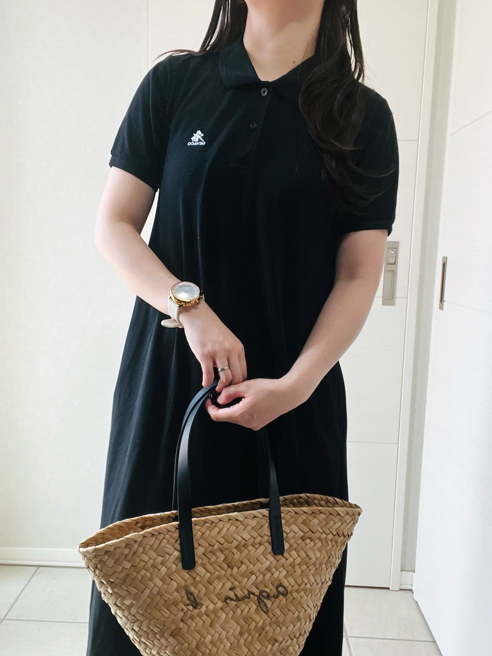 「テーマパークコーデ、リラックススタイル、楽チンコーデ、夏服、ポロシャツワンピース、ポロワンピ、モノトーンコーデ、シンプルコーデ、ワンマイルウェア、低身長、低身長コーデ、低身長女子、GEVACO、夏コーデ」｜「GEVACOの【GEVACO/ゲバコ】ドライタッチポロシャツフレアワンピース（ワンピース、ブラック系）」を使った、❁⃘asa❁⃘さん（レディース・150cm）の夏コーディネートの3枚目の写真
