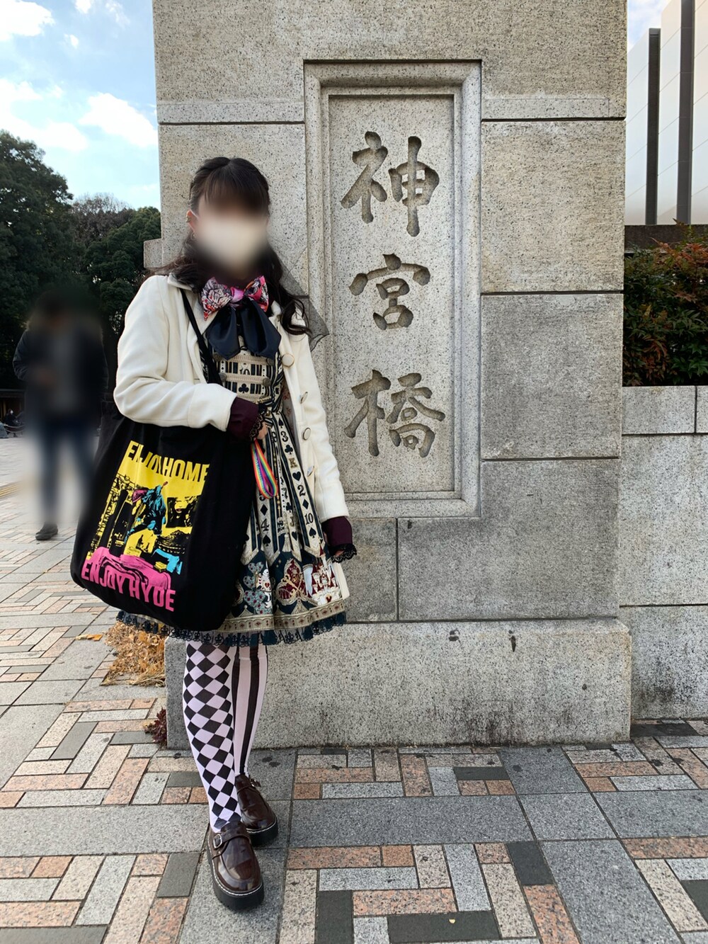 「ロリータ、ライブ、ライブスタイル、ライブコーデ、lolita、Angelic Pretty、MIHO MATSUDA、クリスマス、クリスマスコーデ、ベール、スカーフ、スカーフアレンジ、アシンメトリー」｜「Angelic PrettyのWonder Queen ジャンパースカート（ワンピース、グリーン系）」を使った、asami*さん（レディース・161cm）の冬コーディネートの2枚目の写真