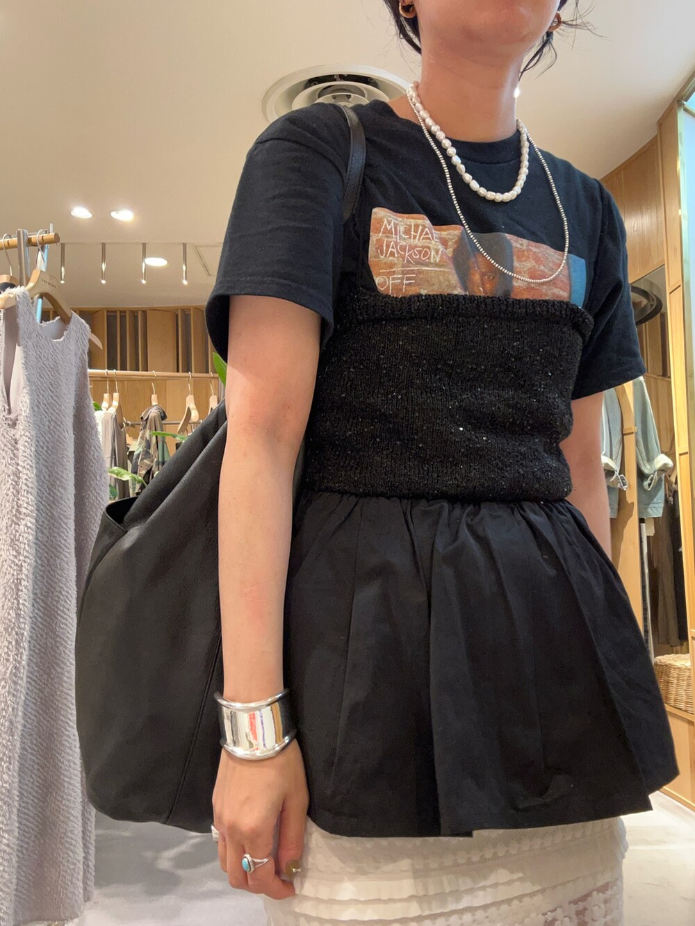 「春服コーデ、休日スタイル、大人カジュアル、オトナカジュアル、大人コーデ、今日のコーデ、ootd、ジャケット、レーススカート、SHENERY」｜「SHENERYのビッグショルダーチェックジャケット（テーラードジャケット、ベージュ系）」を使った、TOKUMURA_161cmさん（レディース・161cm）の春コーディネートの4枚目の写真