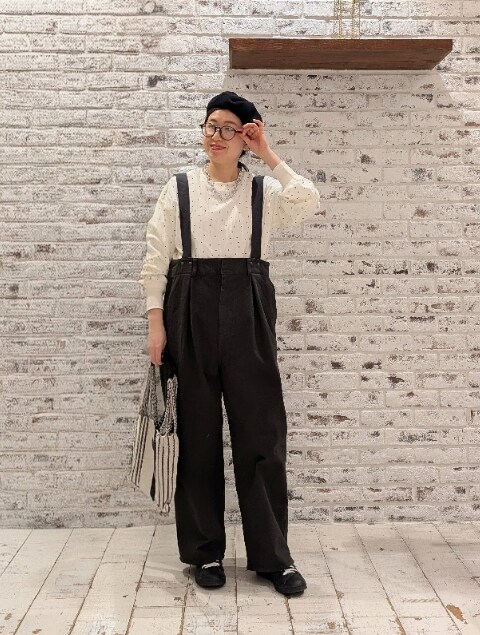 「カジュアルスタイル、シンプルスタイル、休日スタイル、ゆるコーデ、大人かわいい、冬服コーデ、冬、低身長女子、大人コーデ、オトナ女子、ピュアルセシン、pualcecin、adidas、春まで着られる」｜「PUAL CE CINのレイヤードプルオーバーブラウス（シャツ/ブラウス、その他）」を使った、masumoさん（レディース・155cm）の冬コーディネートの2枚目の写真