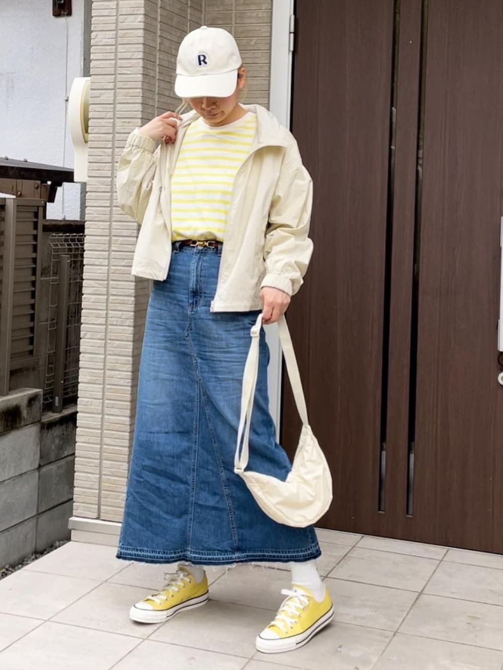 「UNIQLO、GU、パステル映える春、デニムスカート、converse、春服みてみて、プチプラコーデ、ボーダートップス」｜「しまむらのアイテム（キャップ、ホワイト系）」を使った、ともぞうでらっくすさん（レディース・167cm）の春コーディネートの3枚目の写真