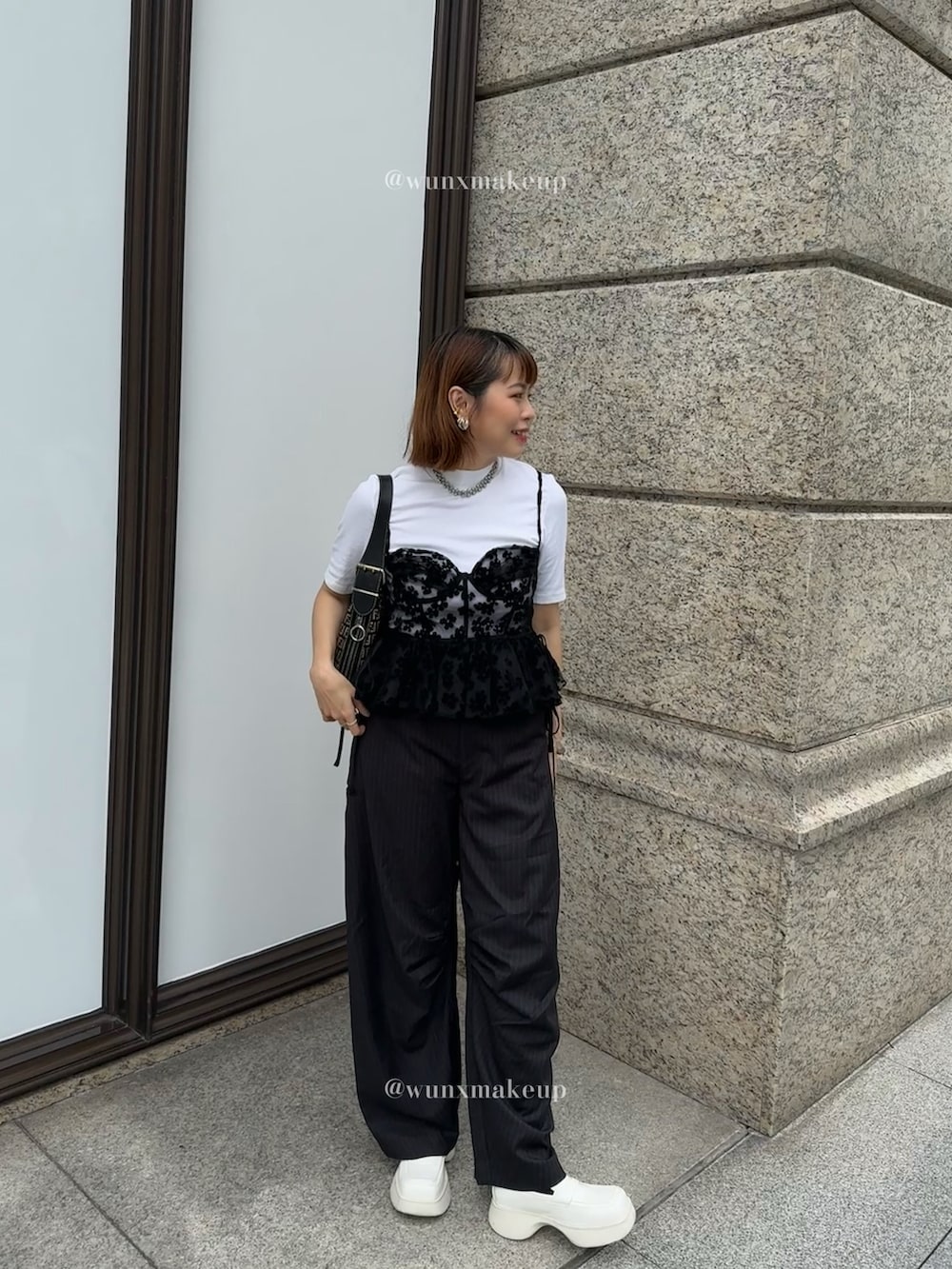 「Knuth Marfのアイテム（パンツ、ブラック系）」を使った、wunnnnnnnさん（レディース・159cm）の冬コーディネートの2枚目の写真