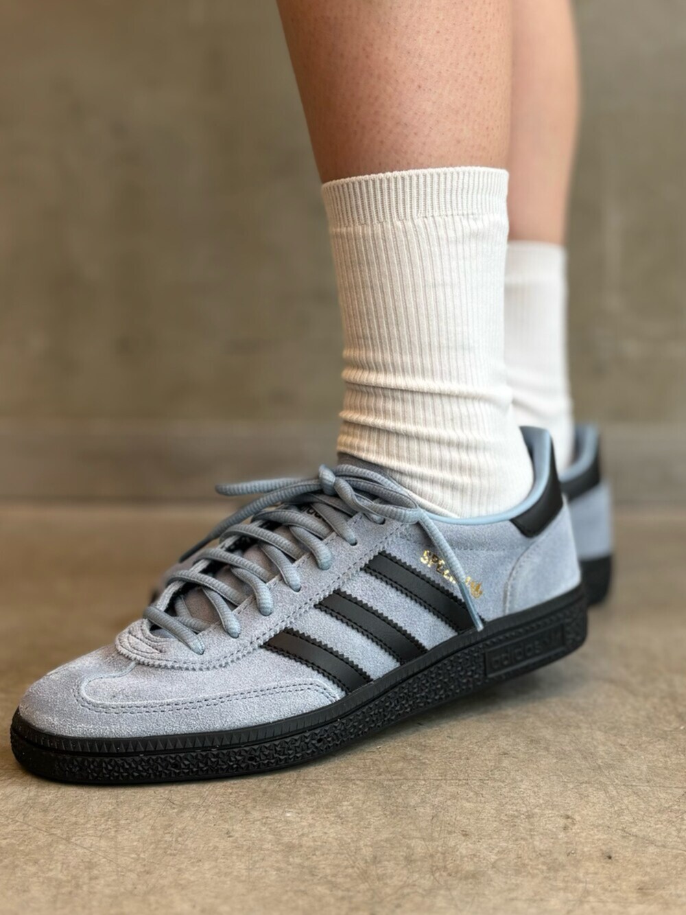 ハンドボール スペツィアル / Handball Spezial Shoes、レーストリム 