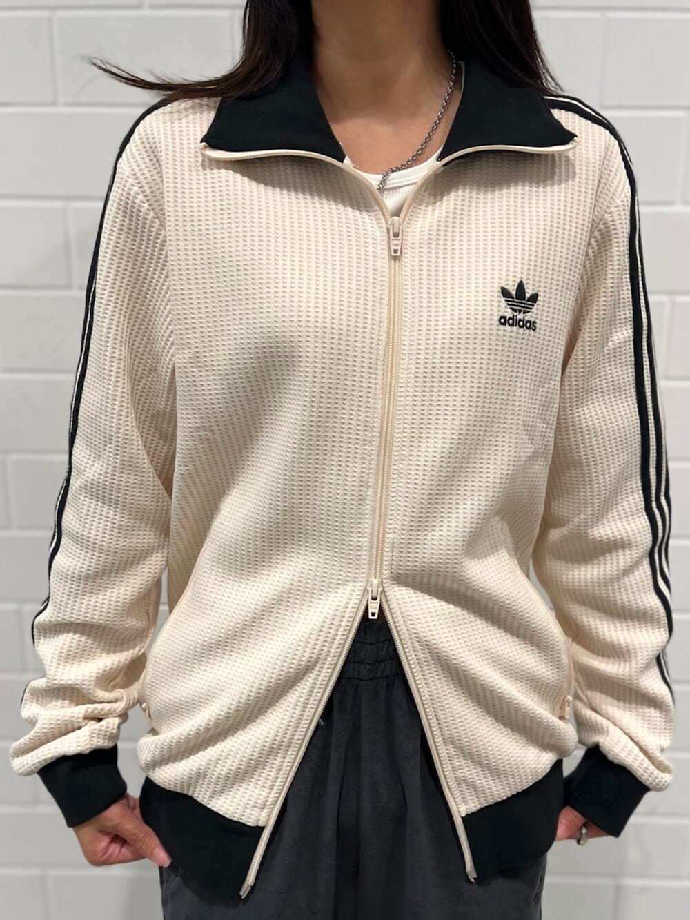 adidas アディカラー ワッフル クラシック トラックトップ adidas｜【公式】アディダス adidas 返品可 アディカラー ワッフル