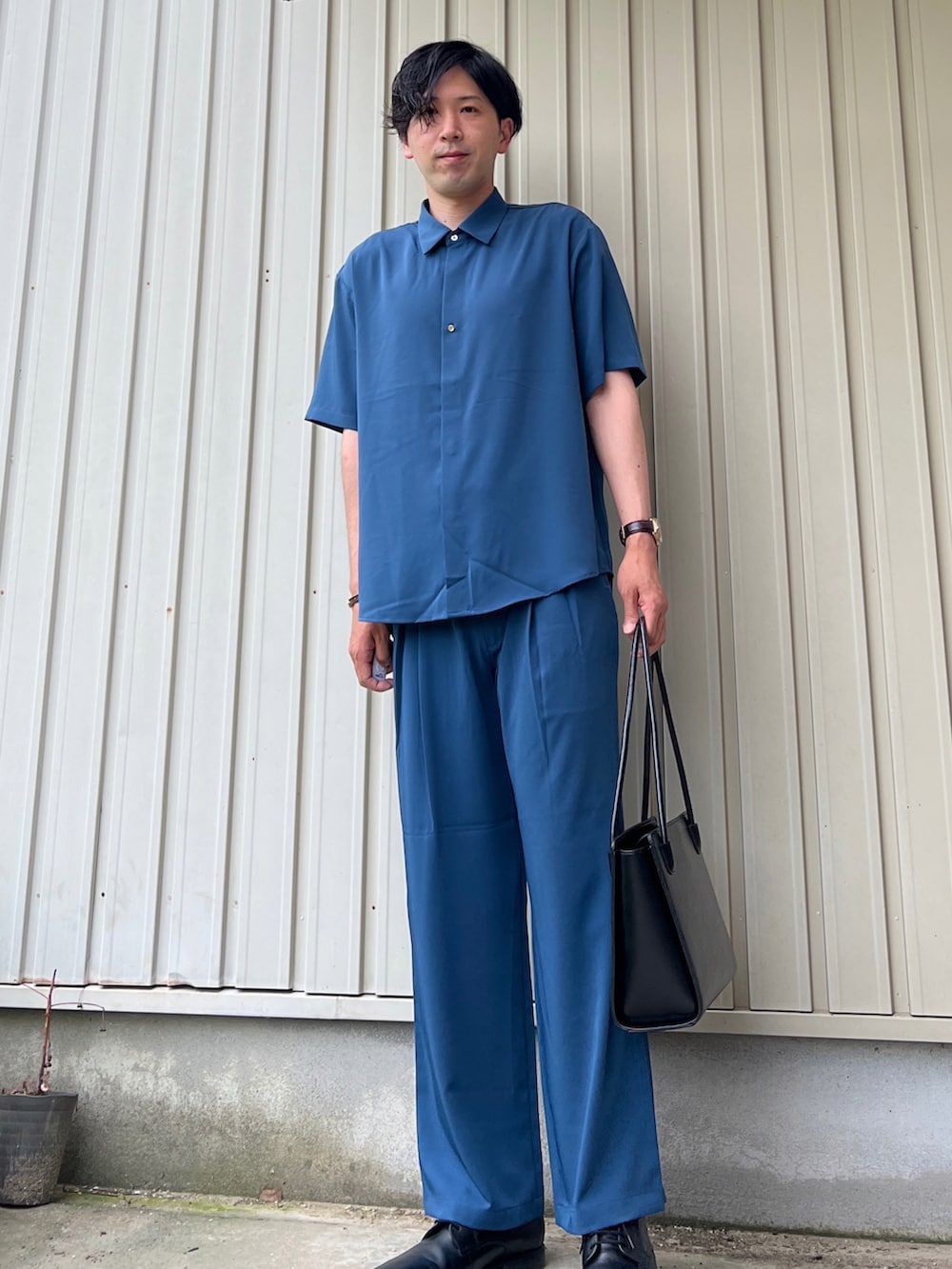 ま・ま・まさんの「【WEB限定】スカーフシャツセットアップ（tk.TAKEO KIKUCHI）」を使ったコーディネートの3枚目の写真