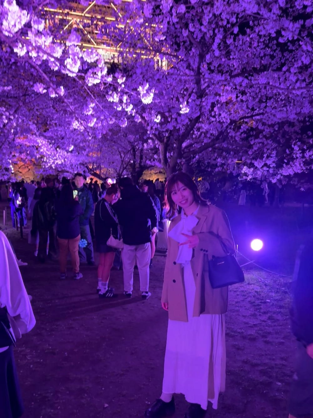 「桜、お花見コーデ」｜「MICHAEL KORSのPRATT バケット クロスボディ スモール（ショルダーバッグ、ブラック系）」を使った、oraaange0405さん（骨格ストレート・レディース・164cm）の春コーディネートの2枚目の写真